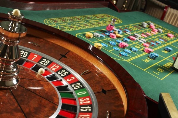 Slot games grid showcasing Aviator and Gates of Olympus